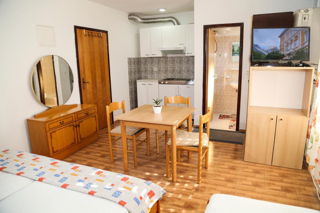Apartments Butkovic Hvar Town Eksteriør billede